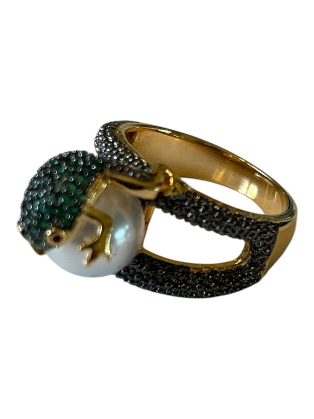 NWT Crystal “Frog on a Pearl” Ring